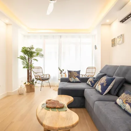 Apartment Downtown Near The - Happy
